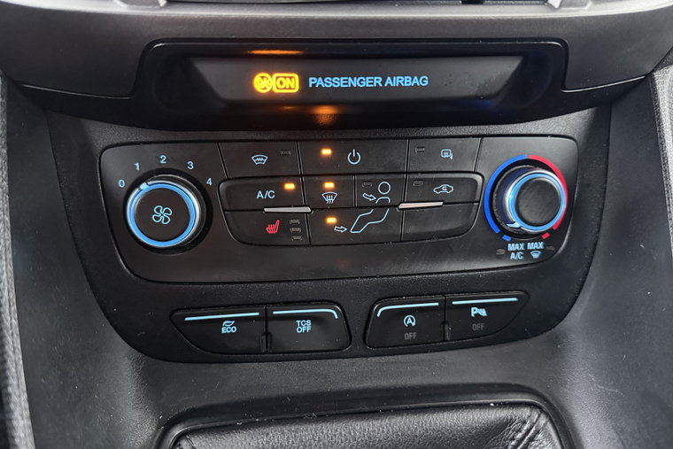 Vehicle Image 27