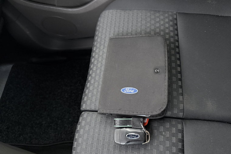 Vehicle Image 30