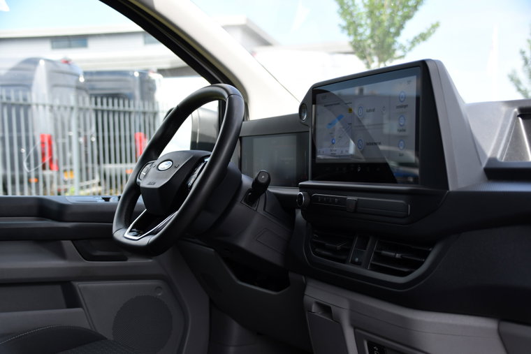 Vehicle Image 19