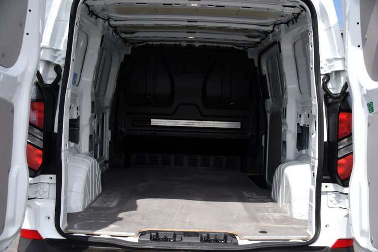 Vehicle Image 35