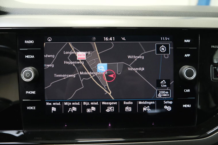 Vehicle Image 13
