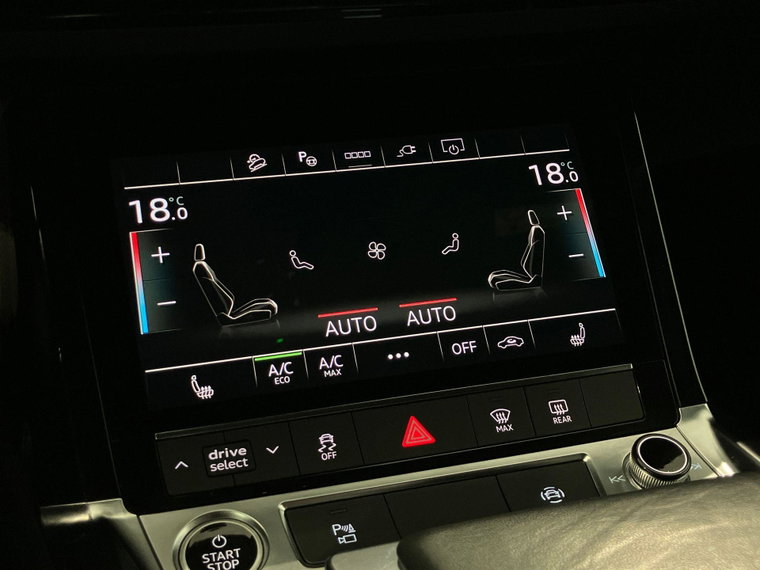Vehicle Image 28