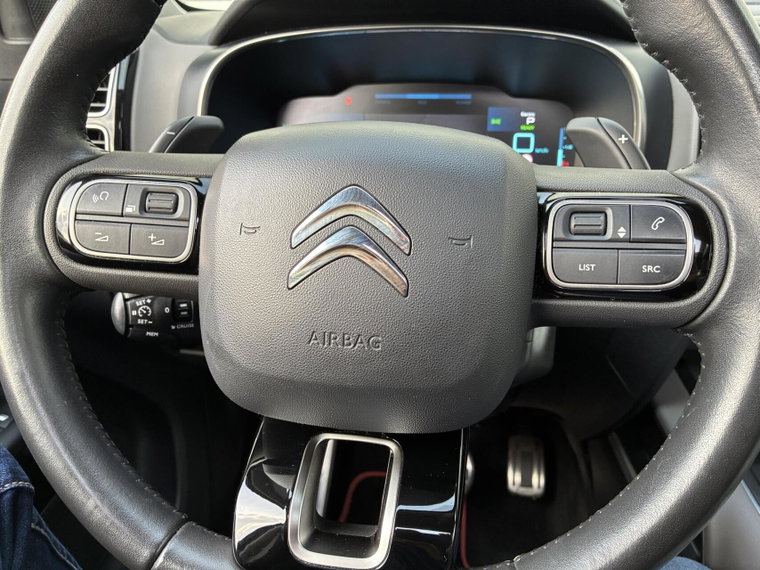 Vehicle Image 17