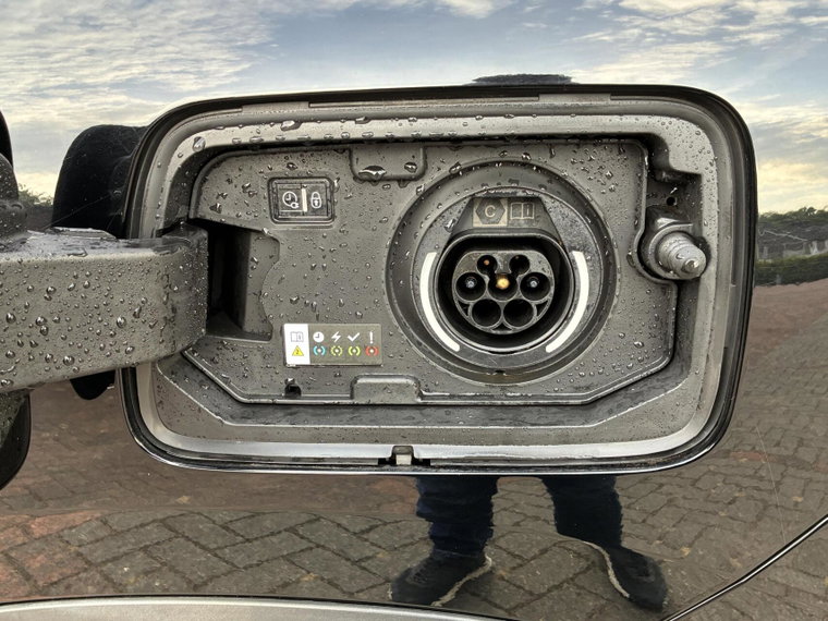 Vehicle Image 36