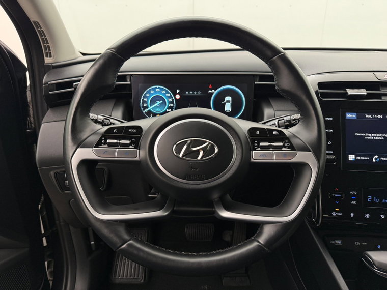 Vehicle Image 15