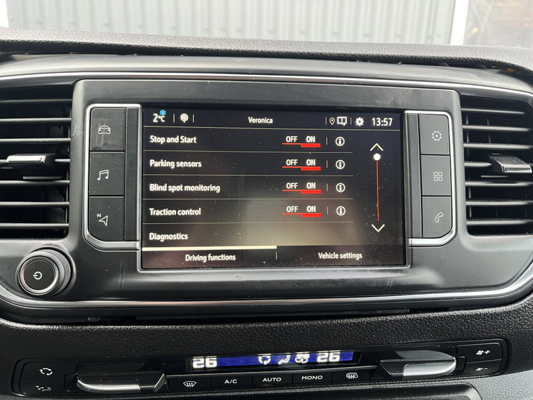 Vehicle Image 31