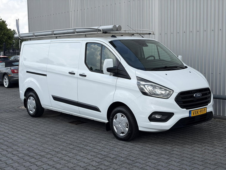 Vehicle Image 26