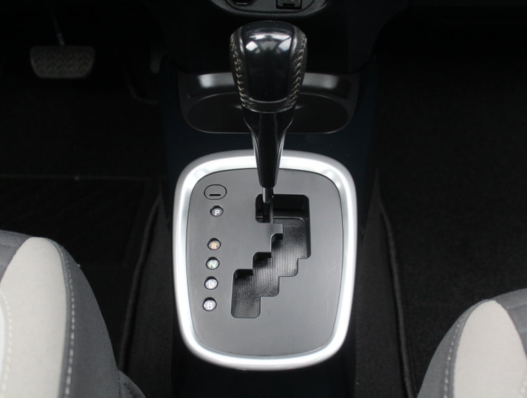 Vehicle Image 28