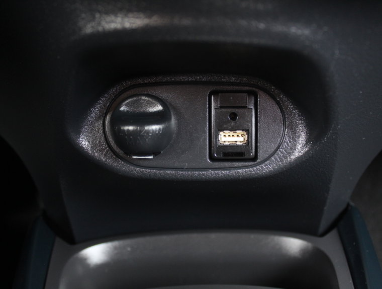 Vehicle Image 43