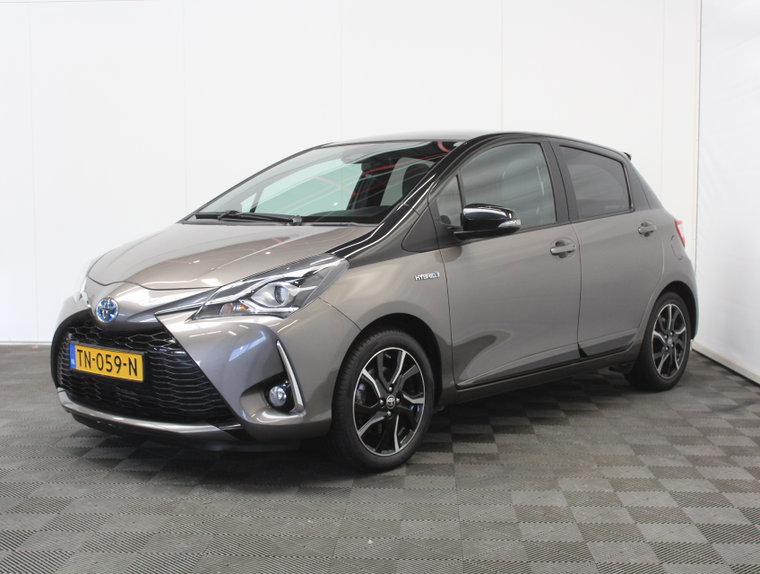 Vehicle Image 11