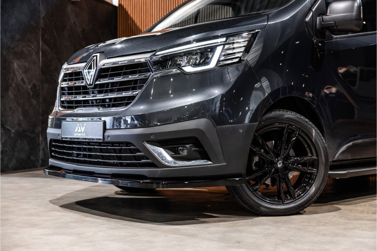 Vehicle Image 40