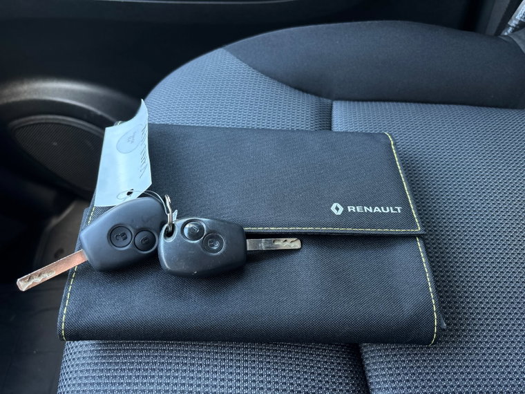 Vehicle Image 28