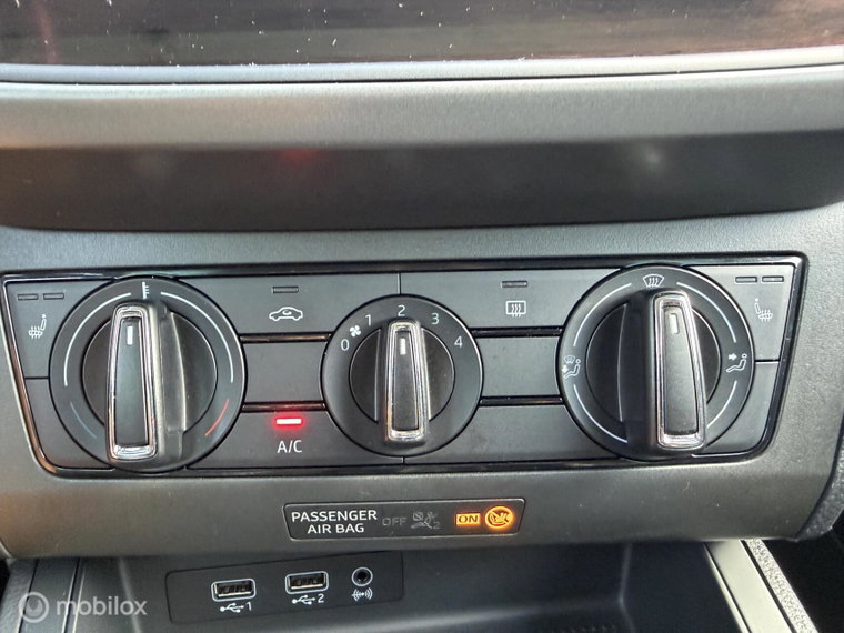 Vehicle Image 45