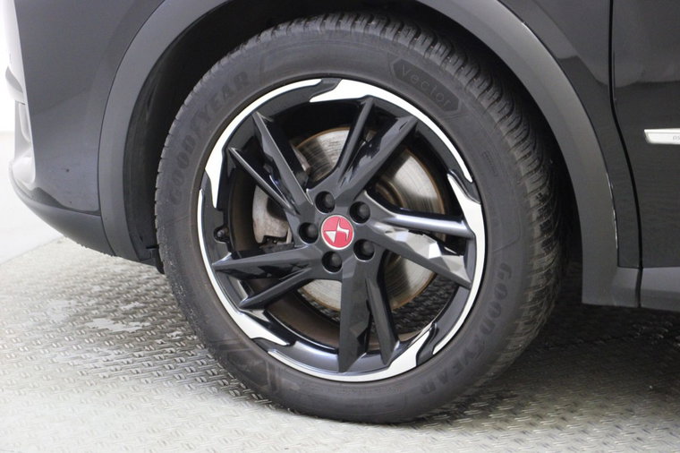 Vehicle Image 35