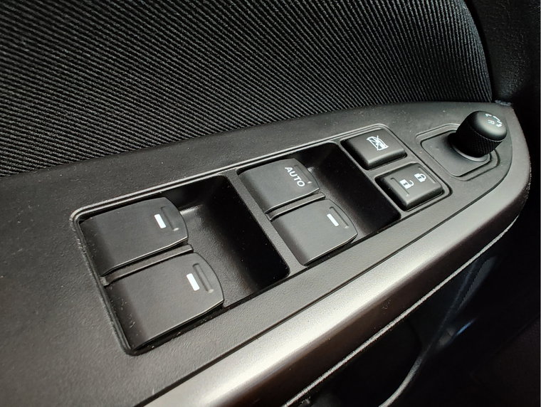 Vehicle Image 24