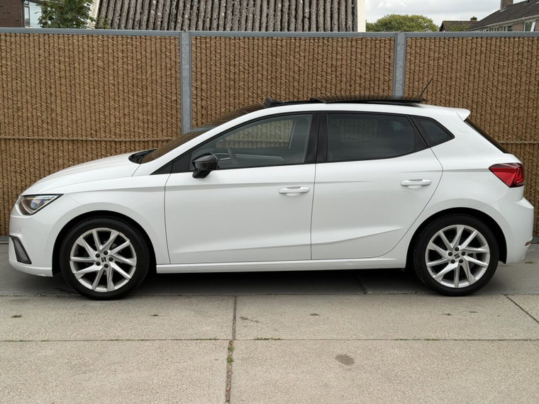Vehicle Image 33
