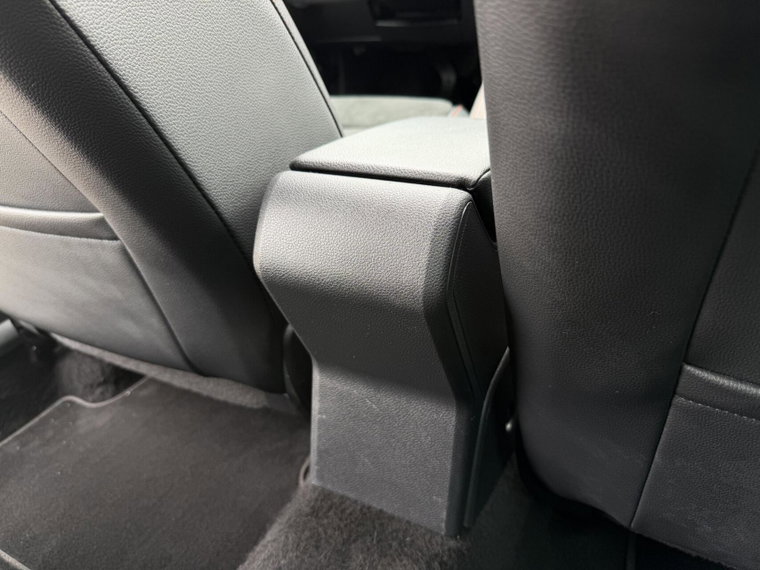 Vehicle Image 45