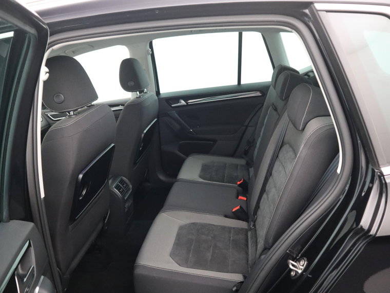 Vehicle Image 39