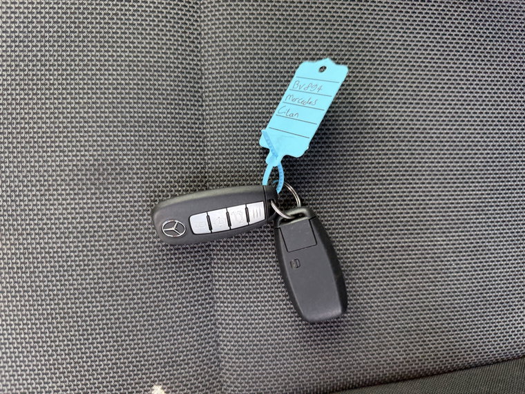 Vehicle Image 29