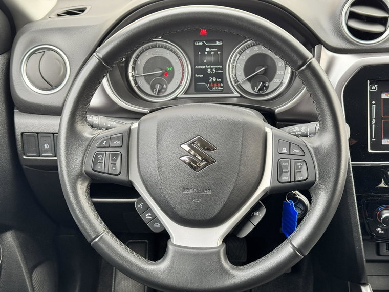 Vehicle Image 28