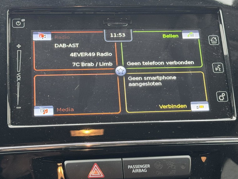 Vehicle Image 33
