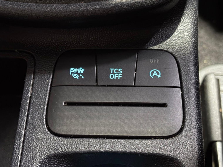 Vehicle Image 24