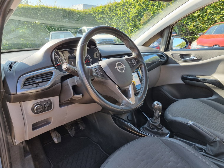 Vehicle Image 22