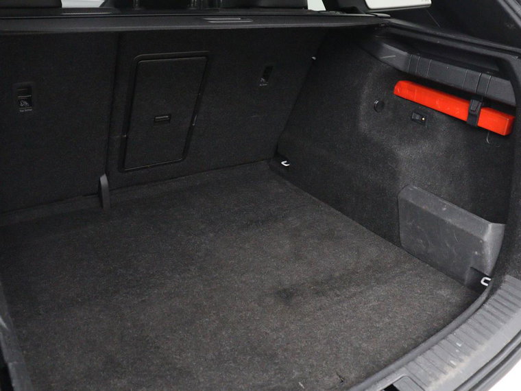 Vehicle Image 39