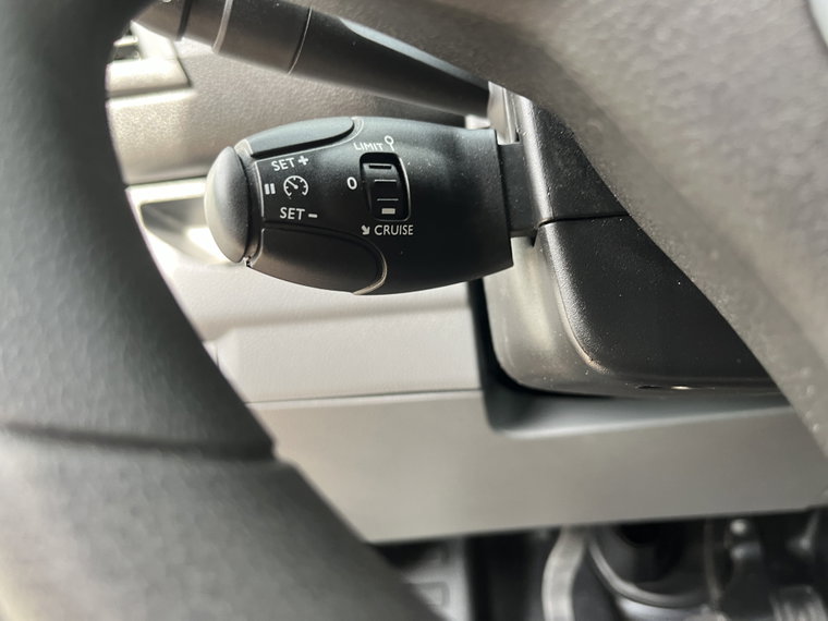 Vehicle Image 41