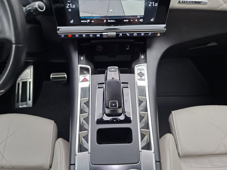 Vehicle Image 37