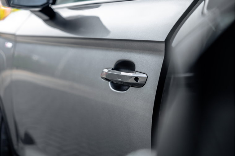 Vehicle Image 30