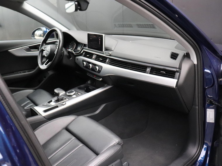 Vehicle Image 19