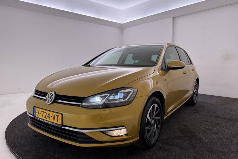 Vehicle Image 38