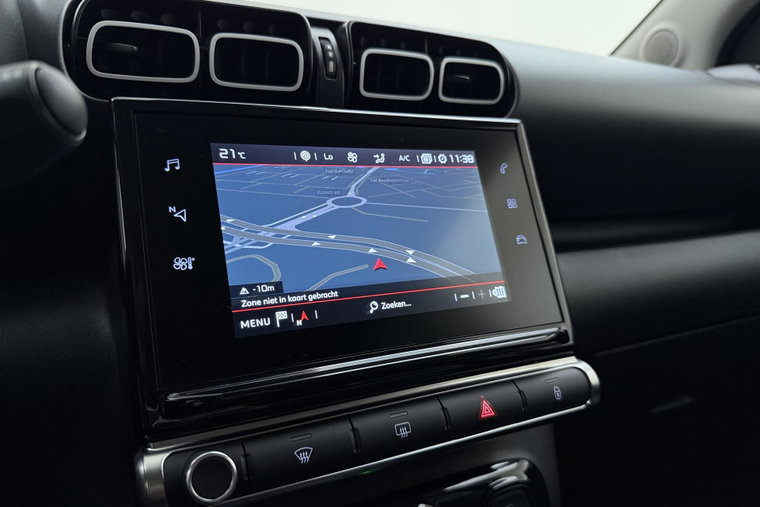 Vehicle Image 22