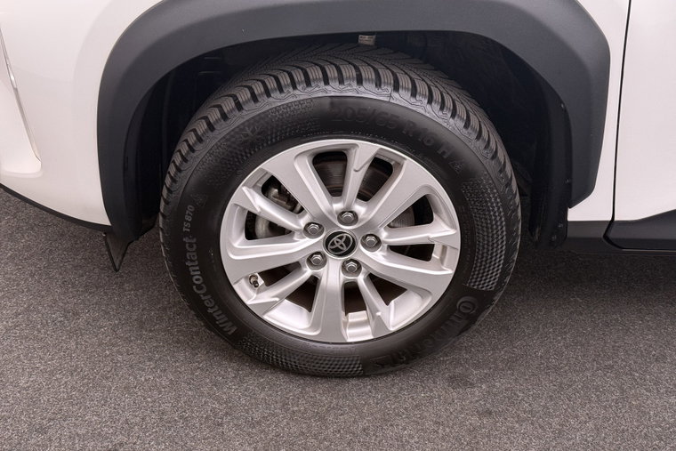 Vehicle Image 7