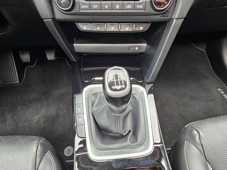 Vehicle Image 31