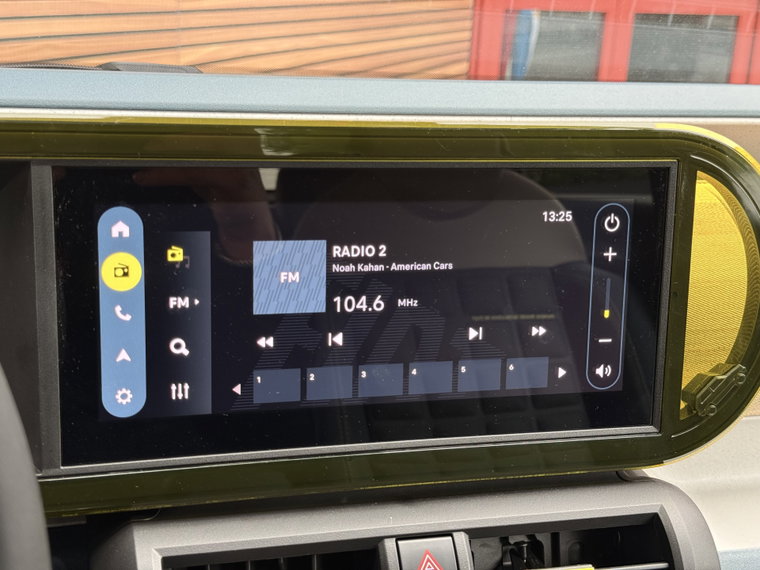 Vehicle Image 33