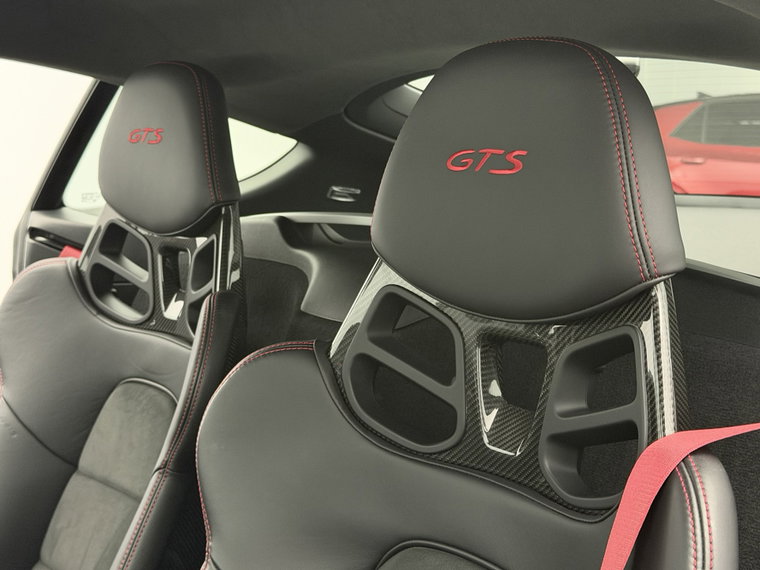 Vehicle Image 34