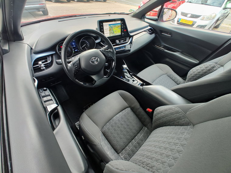 Vehicle Image 13