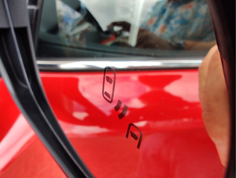 Vehicle Image 35
