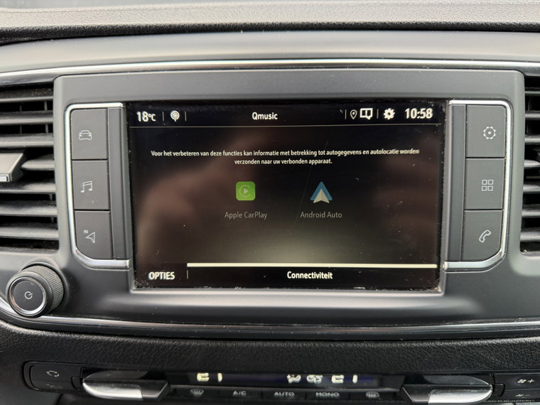 Vehicle Image 45