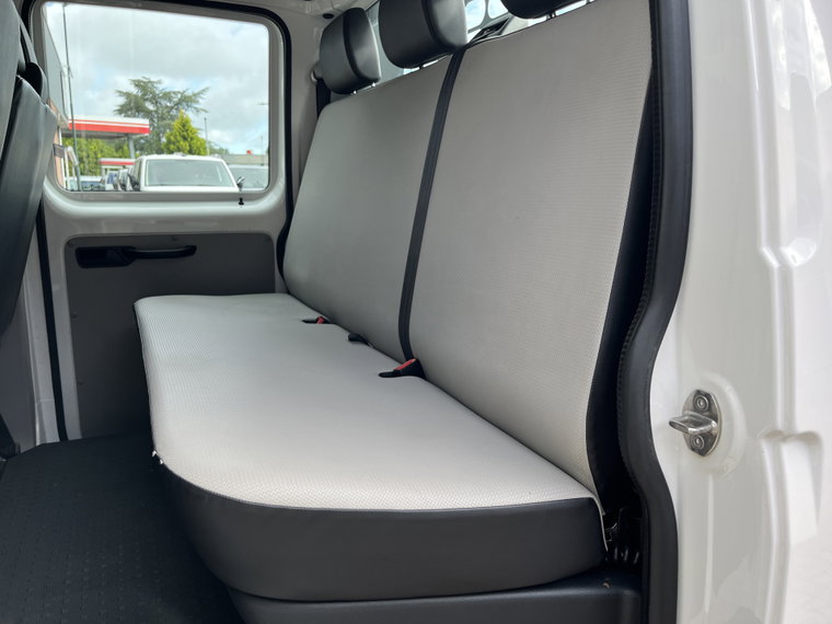 Vehicle Image 33