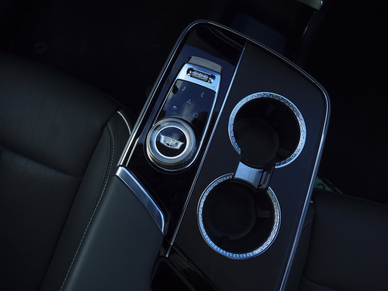 Vehicle Image 24