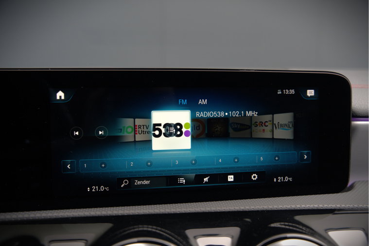 Vehicle Image 41