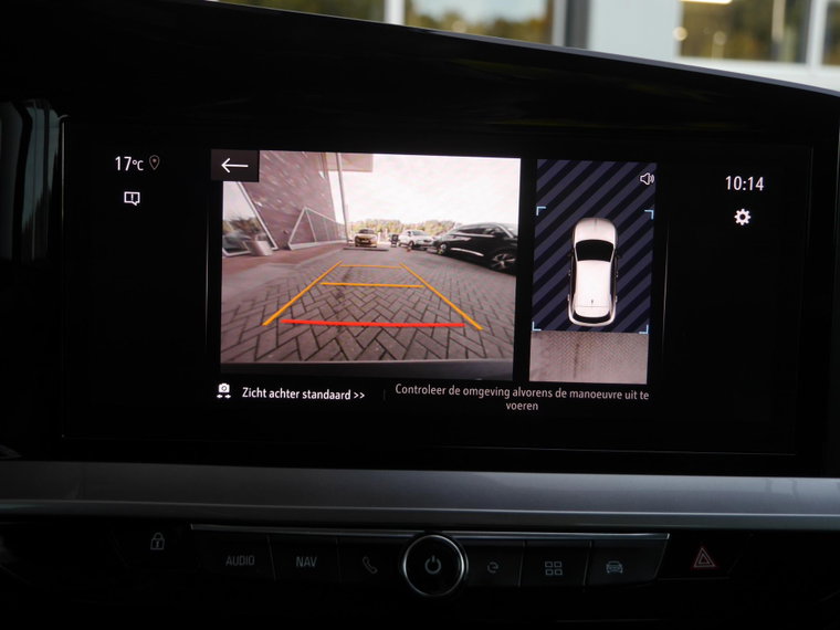 Vehicle Image 30