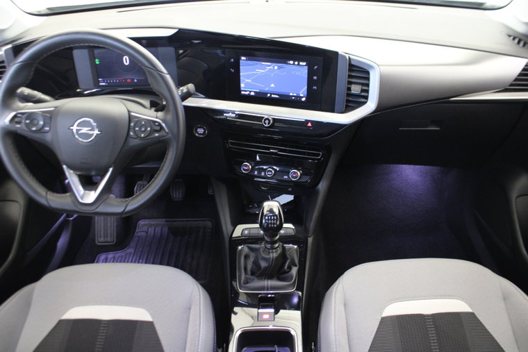 Vehicle Image 15