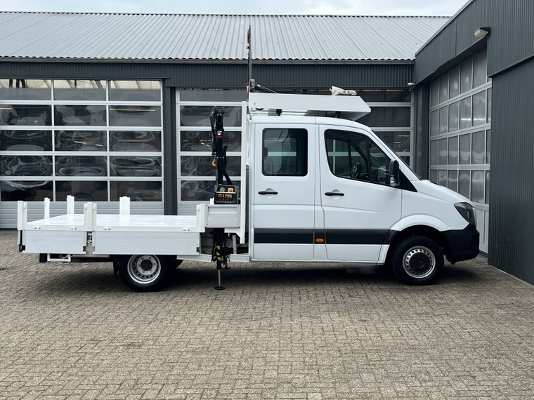 Vehicle Image 28
