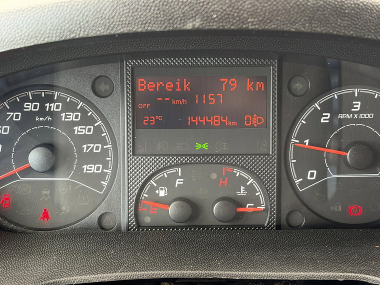 Vehicle Image 29