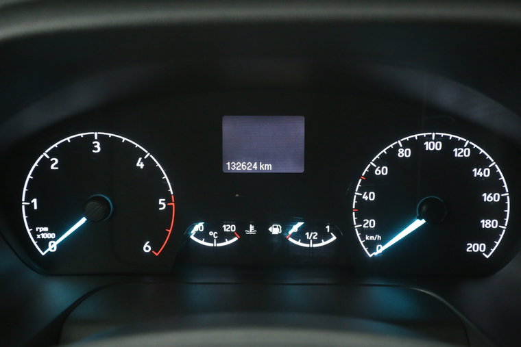Vehicle Image 13