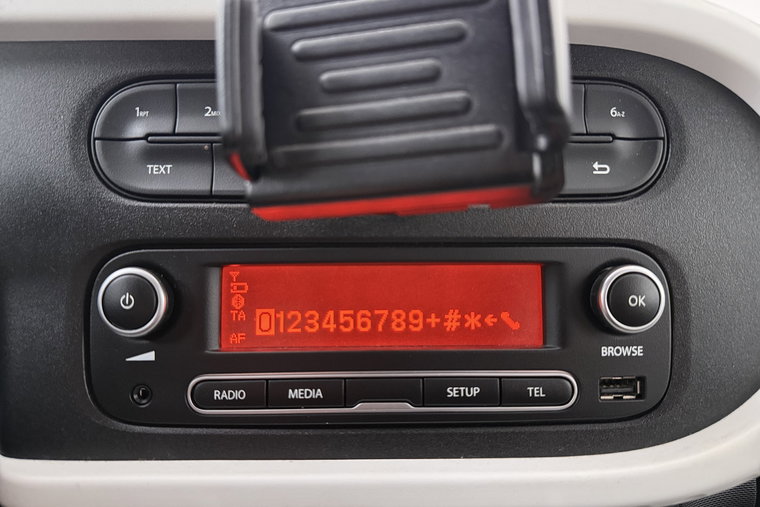 Vehicle Image 21